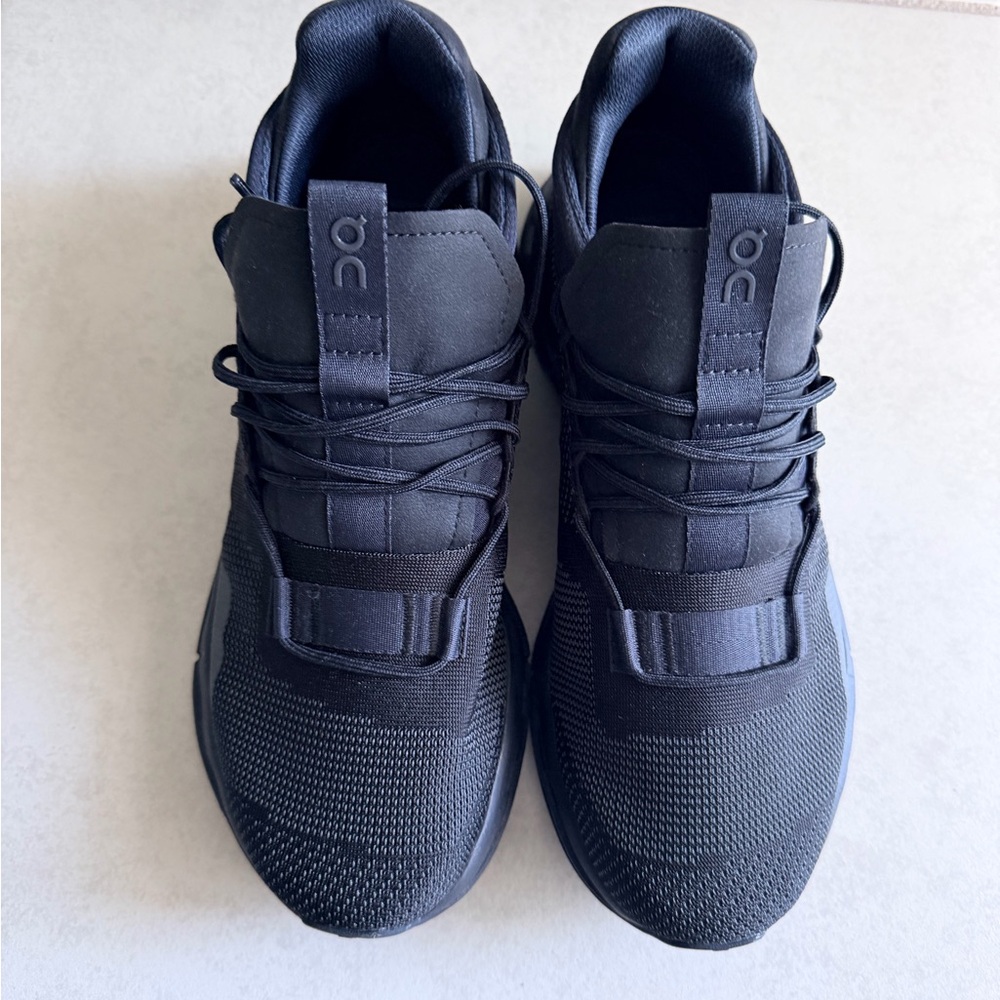 On Cloud Tech Women’s Black Athletic Running Shoes - Cloudstyle